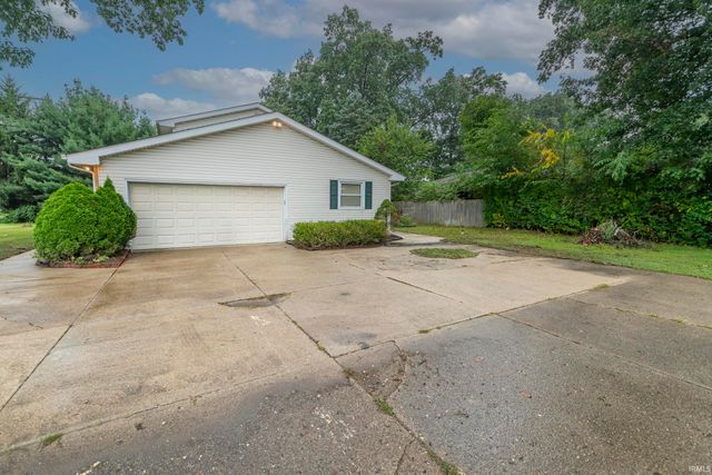 18481 Cleveland Road, South Bend, IN 46637