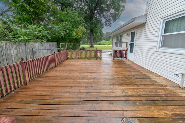 18481 Cleveland Road, South Bend, IN 46637