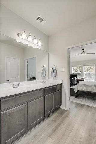 3703 Stillwood LN, Lago Vista, TX 78645