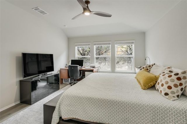 3703 Stillwood LN, Lago Vista, TX 78645