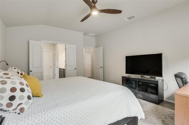 3703 Stillwood LN, Lago Vista, TX 78645