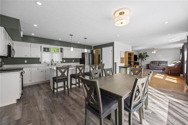 5 Starlight Circle, Perinton, NY 14450