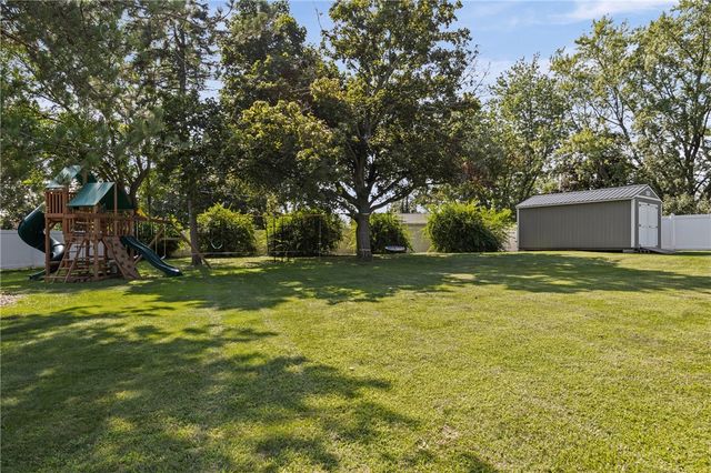 5 Starlight Circle, Perinton, NY 14450