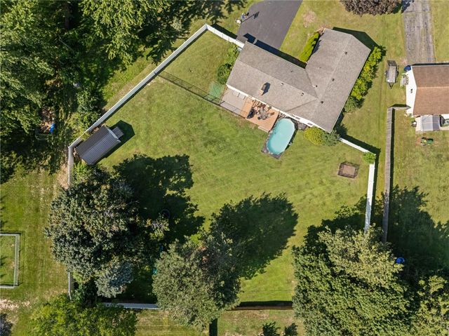 5 Starlight Circle, Perinton, NY 14450
