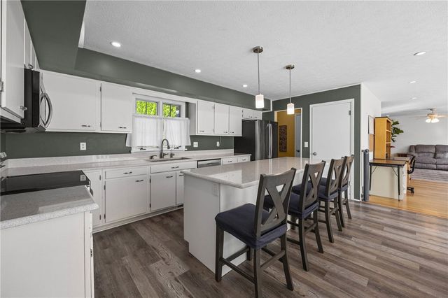 5 Starlight Circle, Perinton, NY 14450