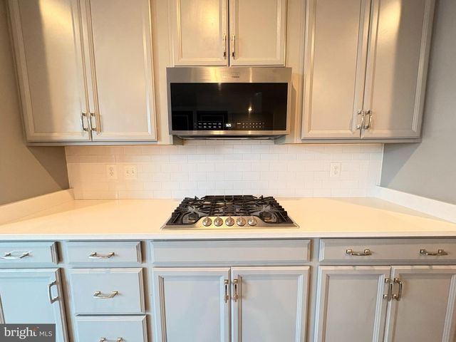 2734 PINEBROOK RD, Landover, MD 20785