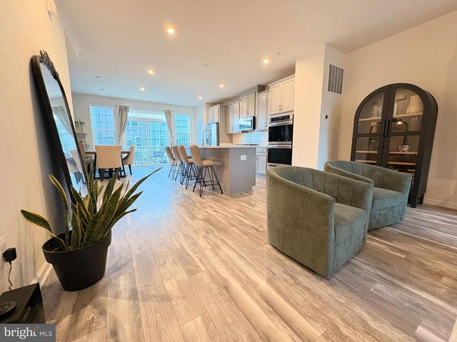 2734 PINEBROOK RD, Landover, MD 20785