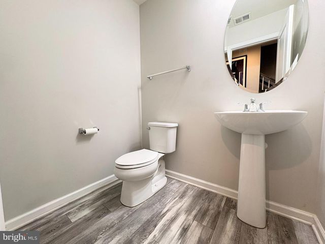 2734 PINEBROOK RD, Landover, MD 20785