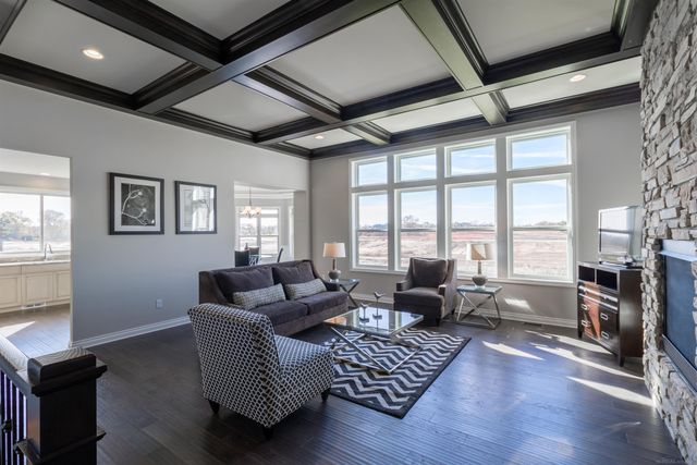 7496 Brunswick Drive, Washington Twp, MI 48095