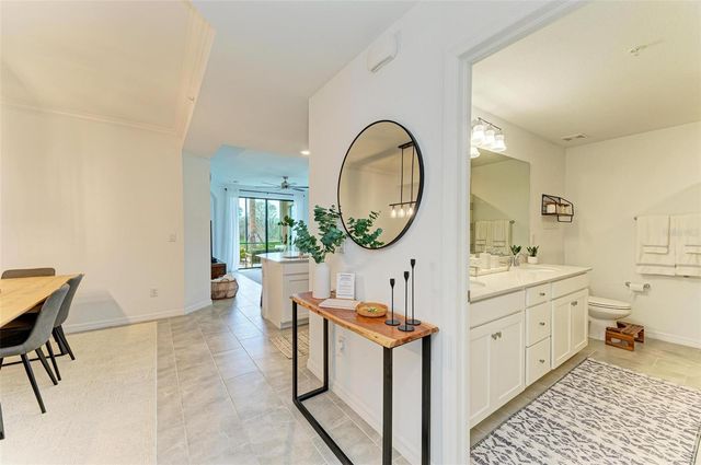 18114 GAWTHROP DRIVE 108, Bradenton, FL 34211