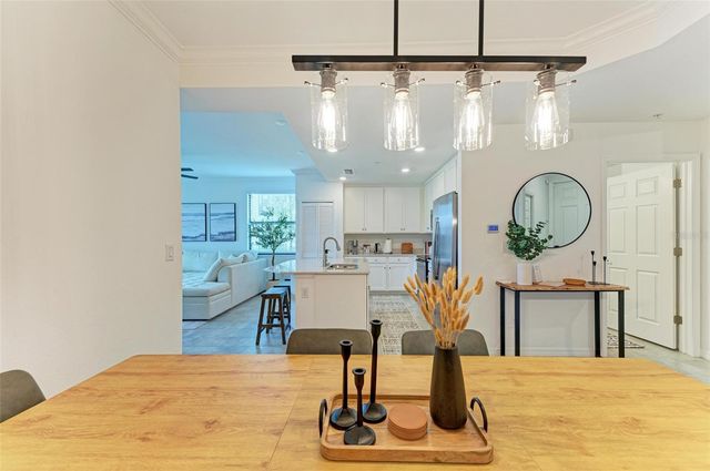 18114 GAWTHROP DRIVE 108, Bradenton, FL 34211