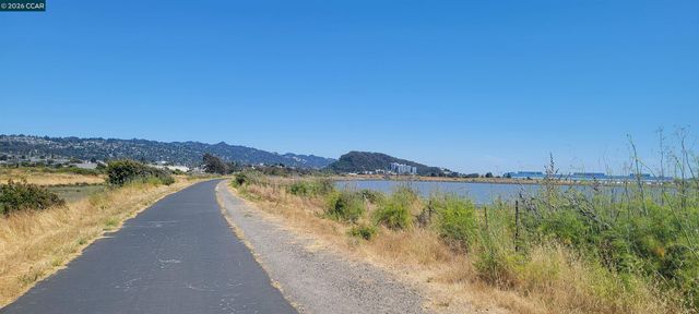 4800 Bayview Ave APT D, Richmond, CA 94804