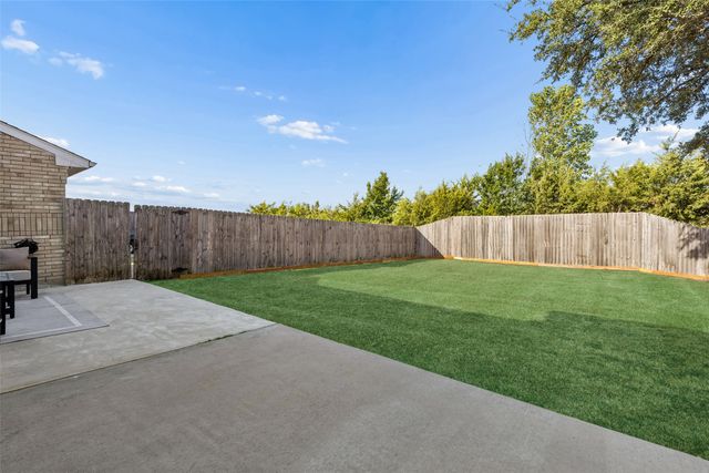 5709 Highgate Lane, Rowlett, TX 75088