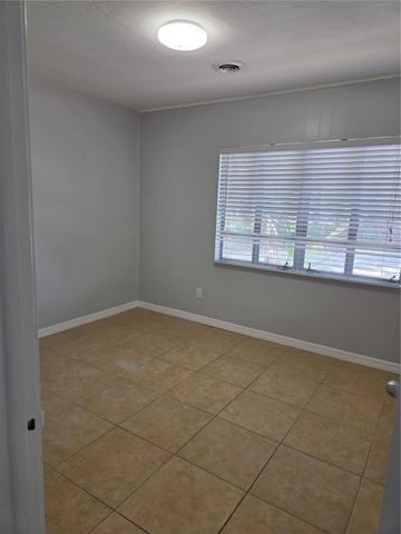 1695 E HORATIO AVENUE, Maitland, FL 32751