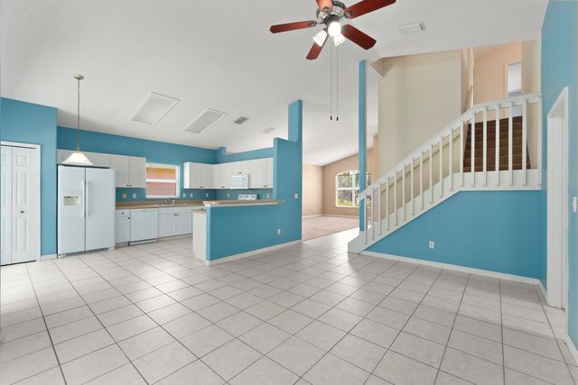 408 SW SUNDANCE Trail, Port St. Lucie, Port St Lucie, FL 34953