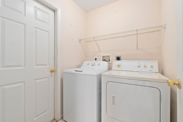 408 SW SUNDANCE Trail, Port St. Lucie, Port St Lucie, FL 34953