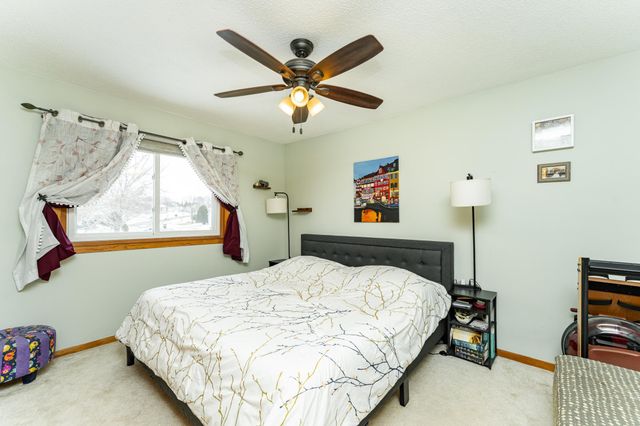 5920 44th Avenue NW, Rochester, MN 55901