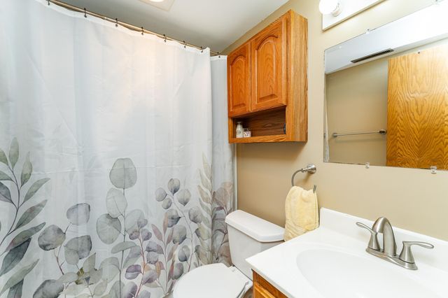 5920 44th Avenue NW, Rochester, MN 55901