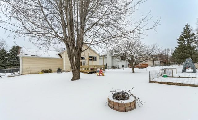 5920 44th Avenue NW, Rochester, MN 55901