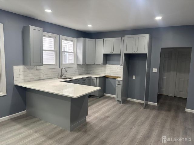 47 Rose Terrace, Newark, NJ 07108