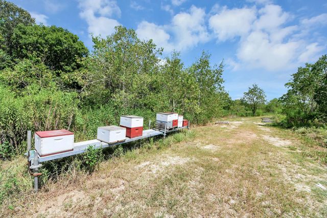 309 Old Liberty Road, Liberty, TX 77575