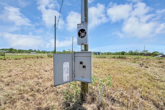 309 Old Liberty Road, Liberty, TX 77575