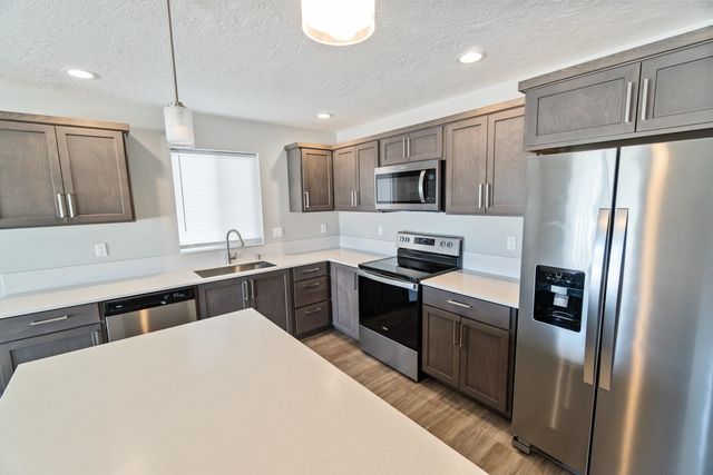 1321 N Coach Dr, Spokane Valley, WA 99016