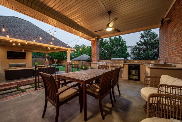 204 Weston Court, Little Rock, AR 72211