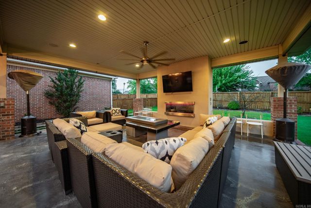 204 Weston Court, Little Rock, AR 72211