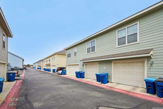 2312 Sailing Way Drive B, Kerrville, TX 78028