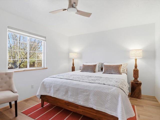 6356 Jaguar Drive, Santa Fe, NM 87507