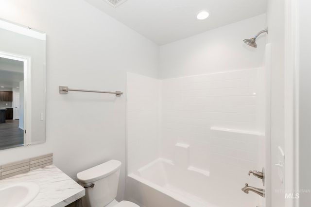 2296 N Iditarod Ave, Kuna, ID 83634