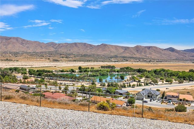 18669 Ranchero, Hesperia, CA 92345