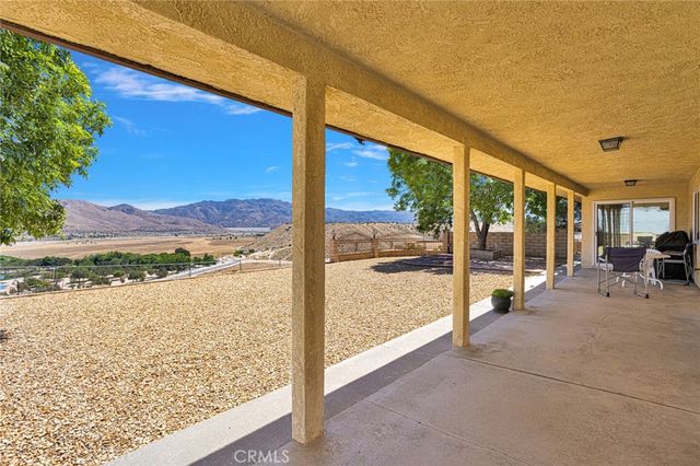 18669 Ranchero, Hesperia, CA 92345