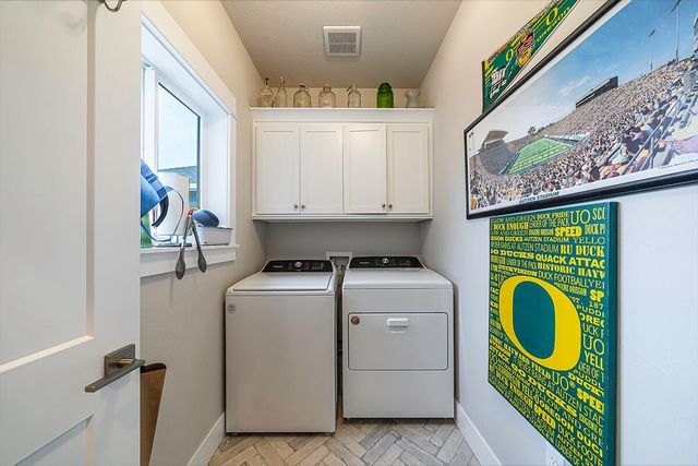 3855 Wyoming Lane, Medford, OR 97504