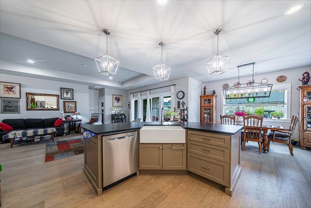 3855 Wyoming Lane, Medford, OR 97504