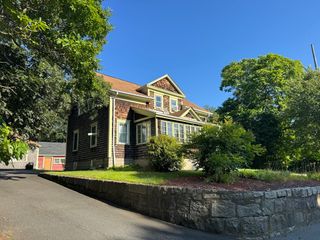 563 N Washington B, North Attleboro, MA 02760
