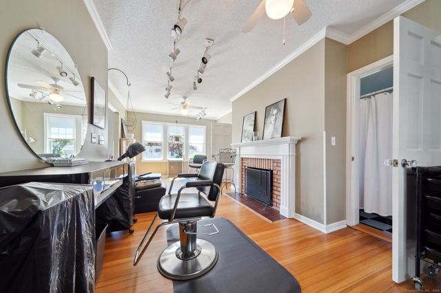 189 East Avenue, Norwalk, CT 06855