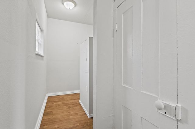 909 W Chestnut Street, Denison, TX 75020