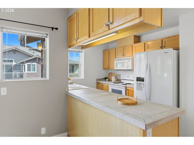 15130 Sw MALLARD Dr 202, Beaverton, OR 97007