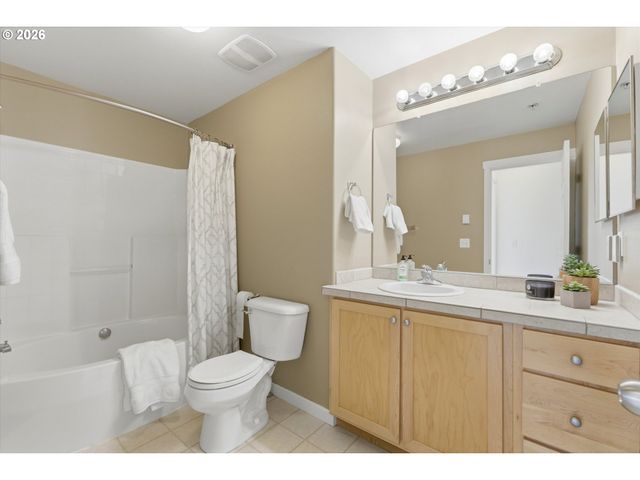 15130 Sw MALLARD Dr 202, Beaverton, OR 97007