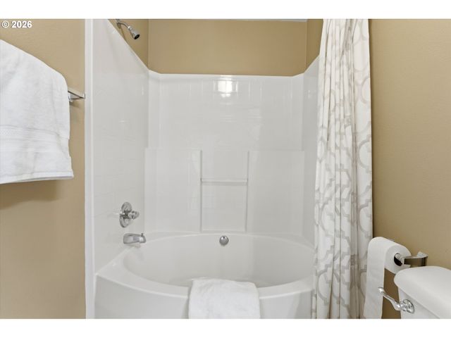 15130 Sw MALLARD Dr 202, Beaverton, OR 97007