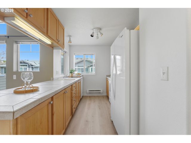 15130 Sw MALLARD Dr 202, Beaverton, OR 97007