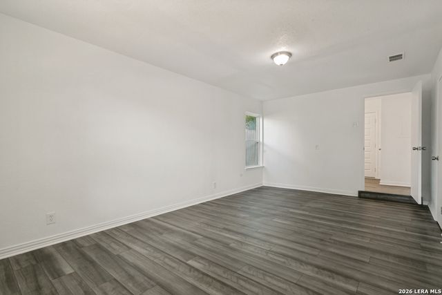 451 Hialeah Ave, San Antonio, TX 78218
