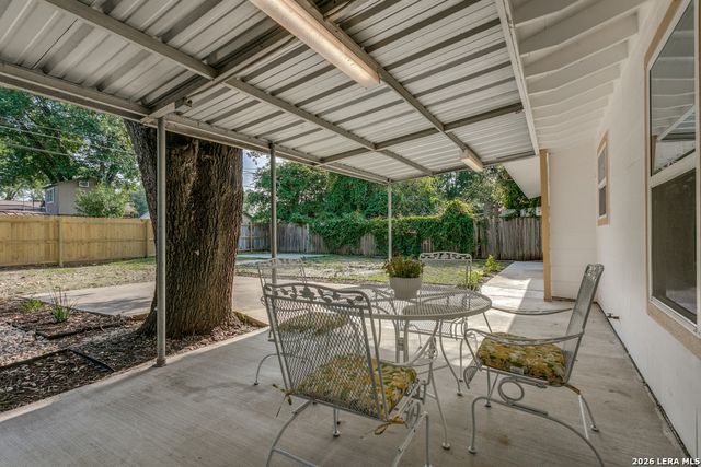 451 Hialeah Ave, San Antonio, TX 78218