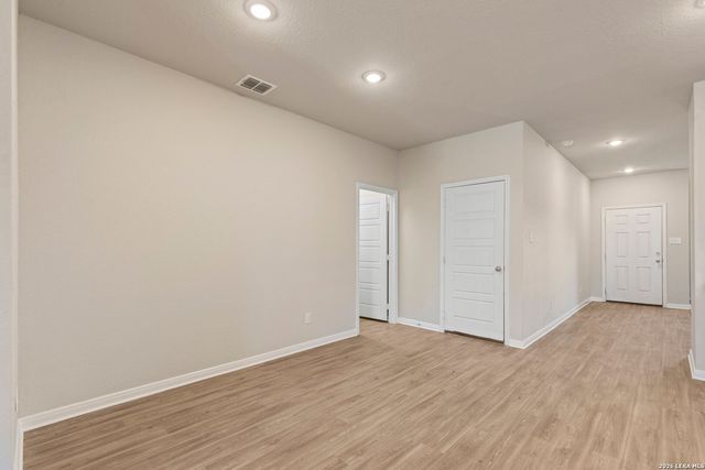 5103 Topaz Bend, San Antonio, TX 78222