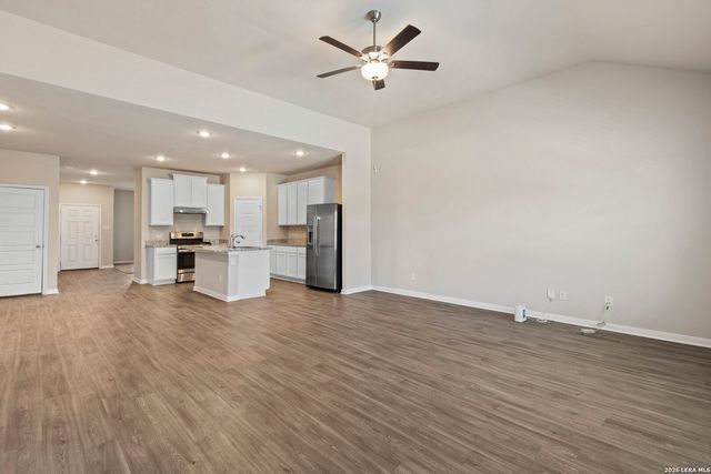 5103 Topaz Bend, San Antonio, TX 78222