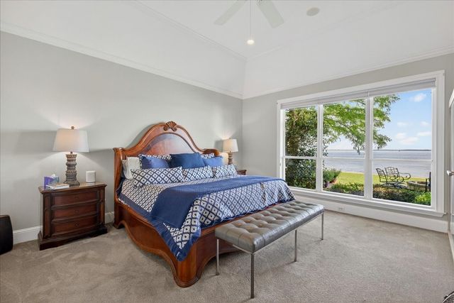 122 Saint Annes Drive, Mabank, TX 75156