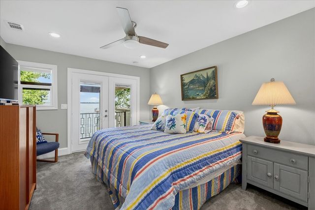 122 Saint Annes Drive, Mabank, TX 75156