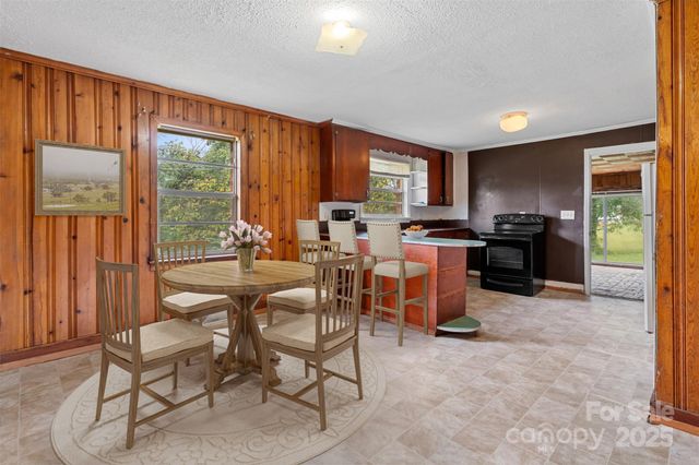 170 Redmon Road, Harmony, NC 28634